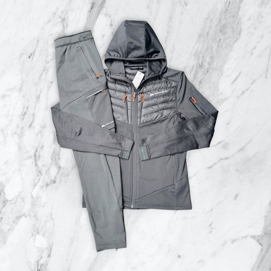 MONTERRAIN HYBRID
TRACKSUIT - GREY/ORANGE