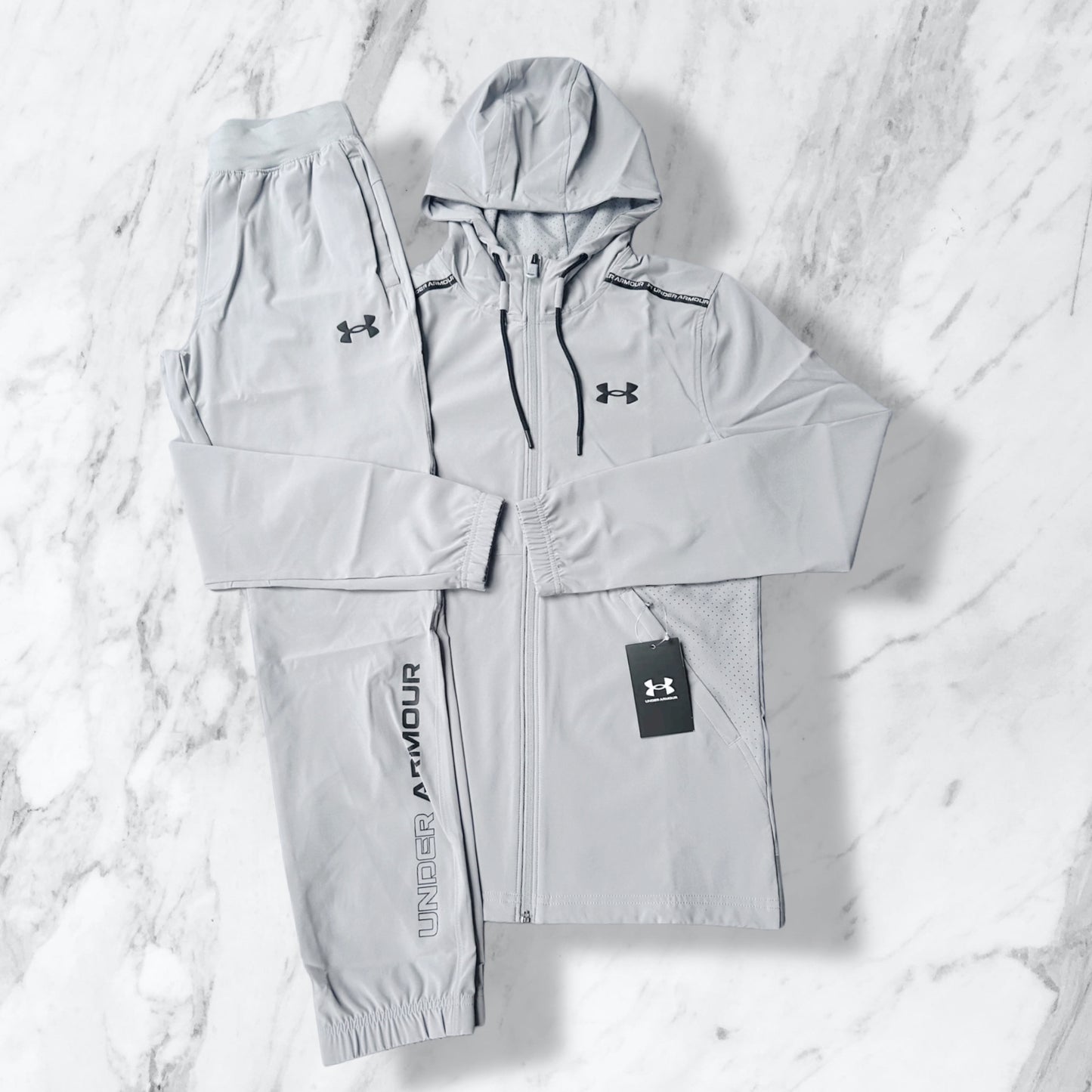 UNDER ARMOUR TRACKSUIT - GREY