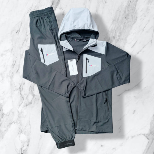 BERGHAUS FRONTIER
TRACKSUIT -
BLACK/PLATINUM GREY